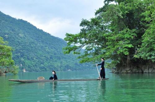 Ký sự du lịch: Hồ Ba Bể gợi nhớ một trải nghiệm khó quên