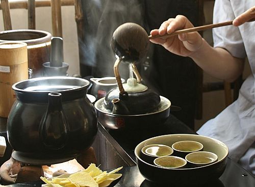 Văn hóa uống trà của người Việt