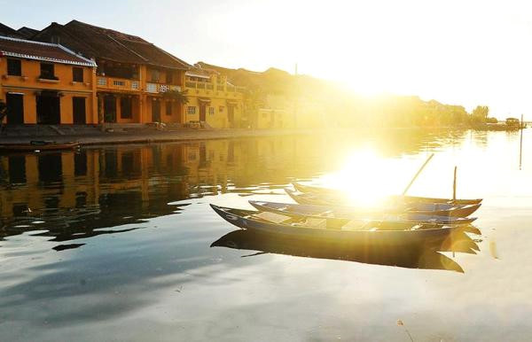 hội an sớm bình minh