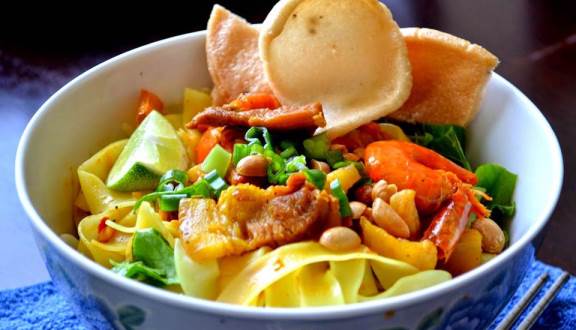 mỳ quảng hội an