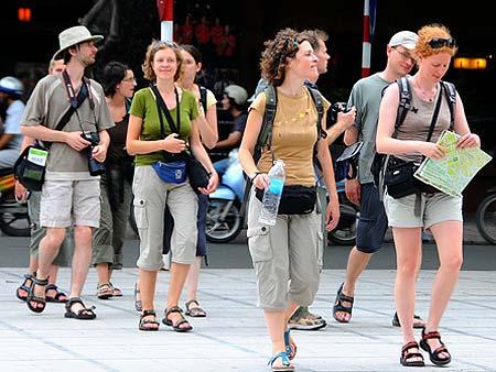Tour ghép quốc tế
